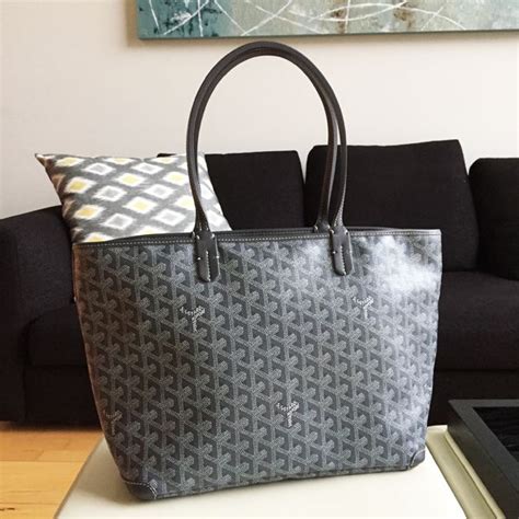 who makes goyard|why is goyard so popular.